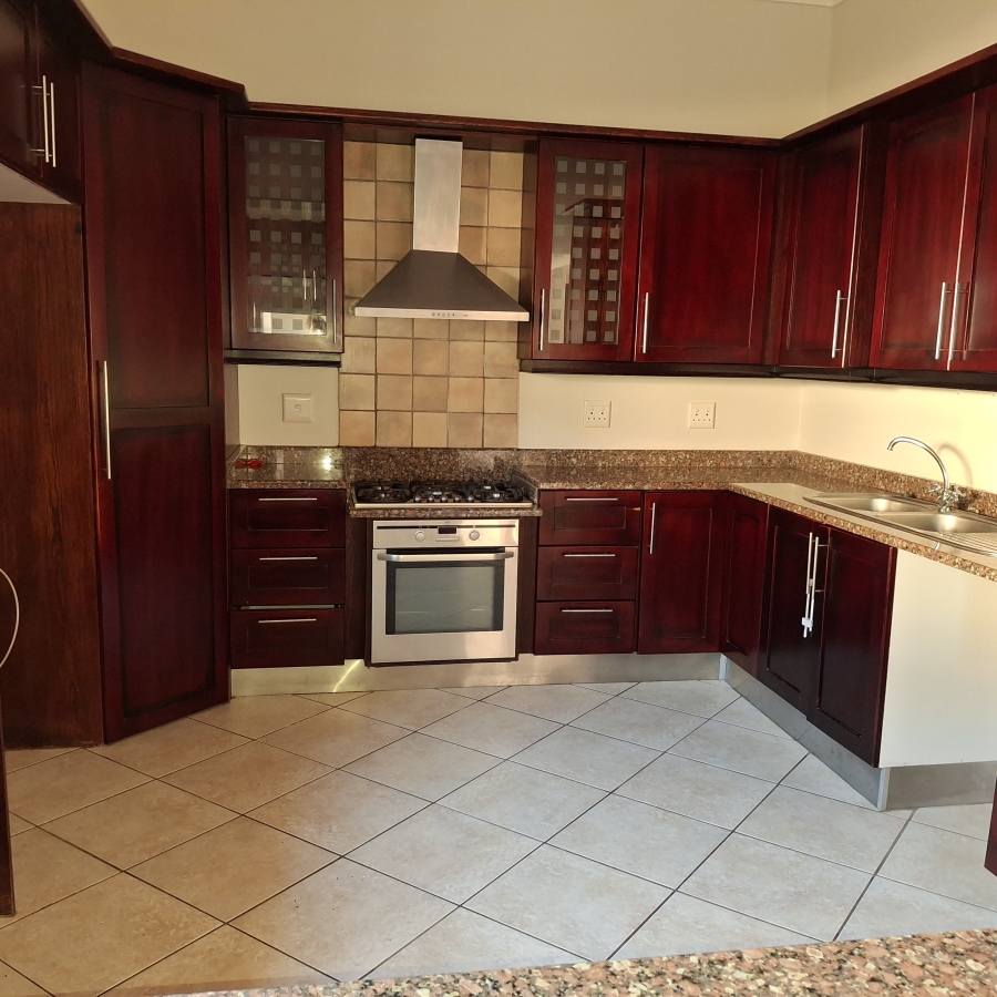 To Let 3 Bedroom Property for Rent in Vincent Eastern Cape